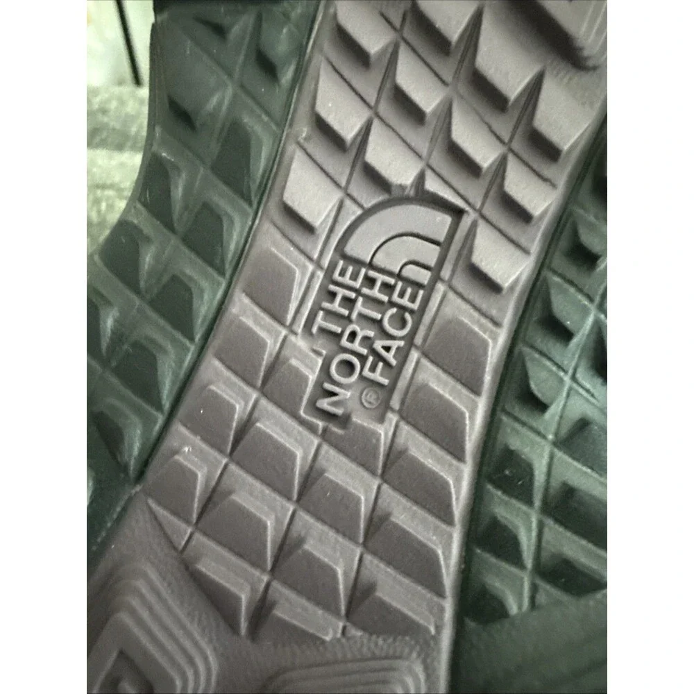 The North Face ThermoBall Lace II Women's 8 Gray Black Snow Boots Casual Outdoor
